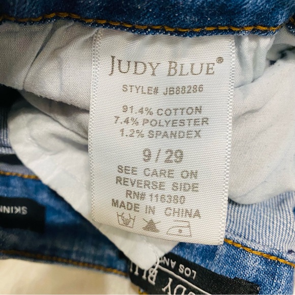 Judy Blue Womens Light Blue Washed Skinny Jeans Size 29 - Picture 2 of 9